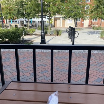Lulu's - Seating views cute little spot - New American Near Me - Richmond, Virginia