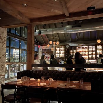 La Lucha - Seafood Near Me - Houston, Texas