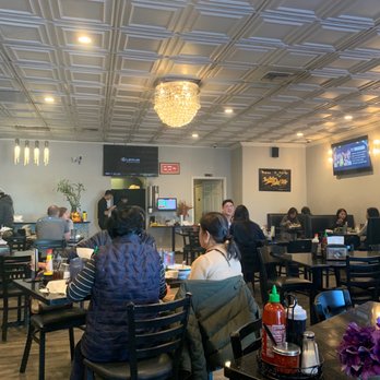 Pho 75 - Dining area - Vietnamese Near Me - Aurora, Colorado Pho 75 - Dining area - Vietnamese Near Me - Aurora, Colorado
