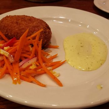 Salute - Crab cake - Italian Near Me - Hartford, Connecticut Salute - Crab cake - Italian Near Me - Hartford, Connecticut