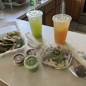 Tres Puertos - El Pastor tacos and cucumber water Augachile Verde and tea - Food Trucks Near Me - Omaha, Nebraska Tres Puertos - El Pastor tacos and cucumber water Augachile Verde and tea - Food Trucks Near Me - Omaha, Nebraska
