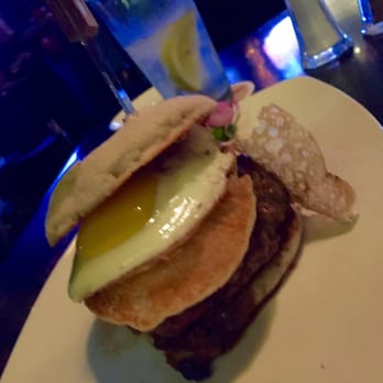 Morrison - late breakfast burger - Gastropubs Near Me - Los Angeles, California Morrison - late breakfast burger - Gastropubs Near Me - Los Angeles, California