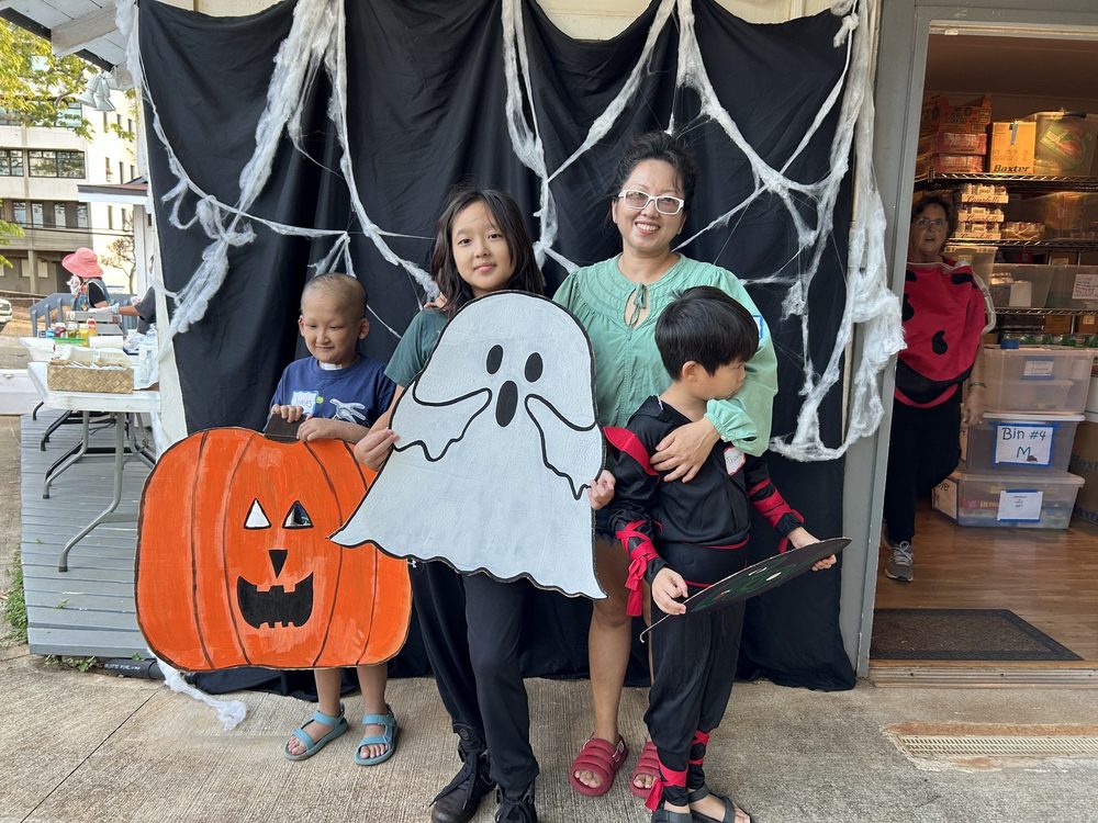 Hugs - social services organization in Honolulu, HI