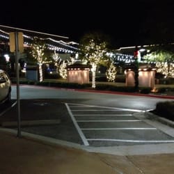 Shops At The Galleria - Every structure w lights! Even the moon tonight.