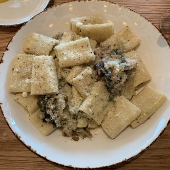Small Batch - Rigatoni - excellent taste, but my noodles were undercooked so that was disappointing. - New American Near Me - Garden City, New York