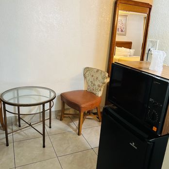 Colony Inn - Hotels Near Me - Colton, California Colony Inn - Hotels Near Me - Colton, California