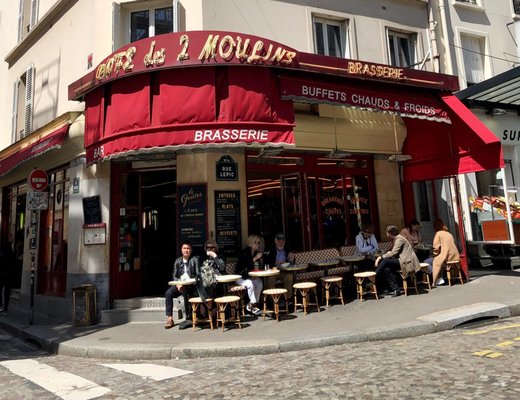 Café des Deux Moulins by null