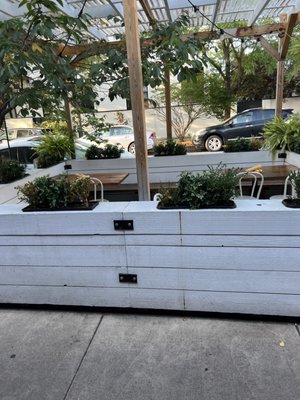 Longman & Eagle by null