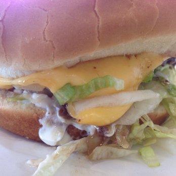 Dave's Giant Hamburger - Burgers Near Me - Fairfield, California