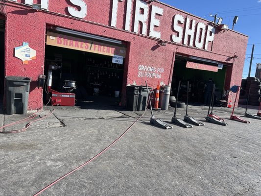 24 Hour Tire Shop