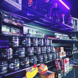Smoke & Lounge