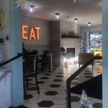 Mama Hawk’s Kitchen & Coffee - Seating ! - Sandwiches Near Me - Lahaska, Pennsylvania Mama Hawk’s Kitchen & Coffee - Seating ! - Sandwiches Near Me - Lahaska, Pennsylvania