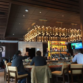 Ocean Prime - Bar - Seafood Near Me - Boston, Massachusetts