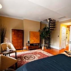 The Ivy Mansion B&B at Dupont Circle - Joyice Ann suite is 750-square feet--the hallway to right leads to second sleeping area
