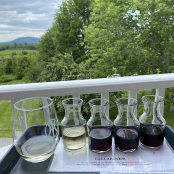 Cellardoor Winery - Select sample -perfect combo of white, red, and dessert wines - Wineries Near Me - Lincolnville, Maine Cellardoor Winery - Select sample -perfect combo of white, red, and dessert wines - Wineries Near Me - Lincolnville, Maine