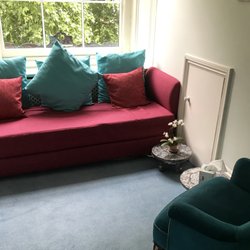 Thrive Homeopathy - Thrive Homeopathy Consulting Room in leafy Bayswater close to 5 tube lines