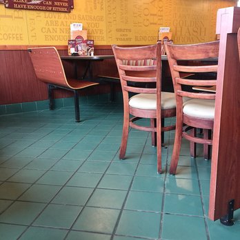 Huddle House - Diners Near Me - Radcliff, Kentucky Huddle House - Diners Near Me - Radcliff, Kentucky