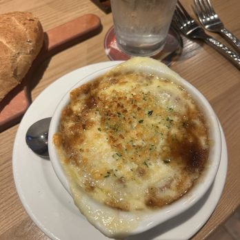 LongHorn Steakhouse - French Onion Soup - American Near Me - Columbus, Ohio