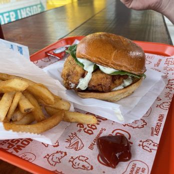 How Crispy Express - CLASSIC - Chicken Shop Near Me - Atlanta, Georgia How Crispy Express - CLASSIC - Chicken Shop Near Me - Atlanta, Georgia