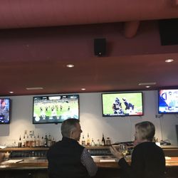 The Parkway Tavern - Great bar and 4 big TVs