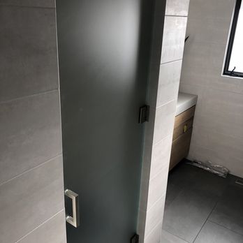 Signature Glass & Windows - Glass bathroom door - Glass & Mirrors Near Me - Salinas, California Signature Glass & Windows - Glass bathroom door - Glass & Mirrors Near Me - Salinas, California