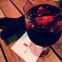 P. F. Chang's - Clericot con frutas.