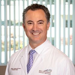 Beach Orthopaedic Specialty Institute - Dr Chris Woodson