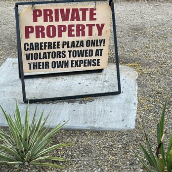 Carefree Plaza - Sign - Shopping Centers Near Me - Carefree, Arizona