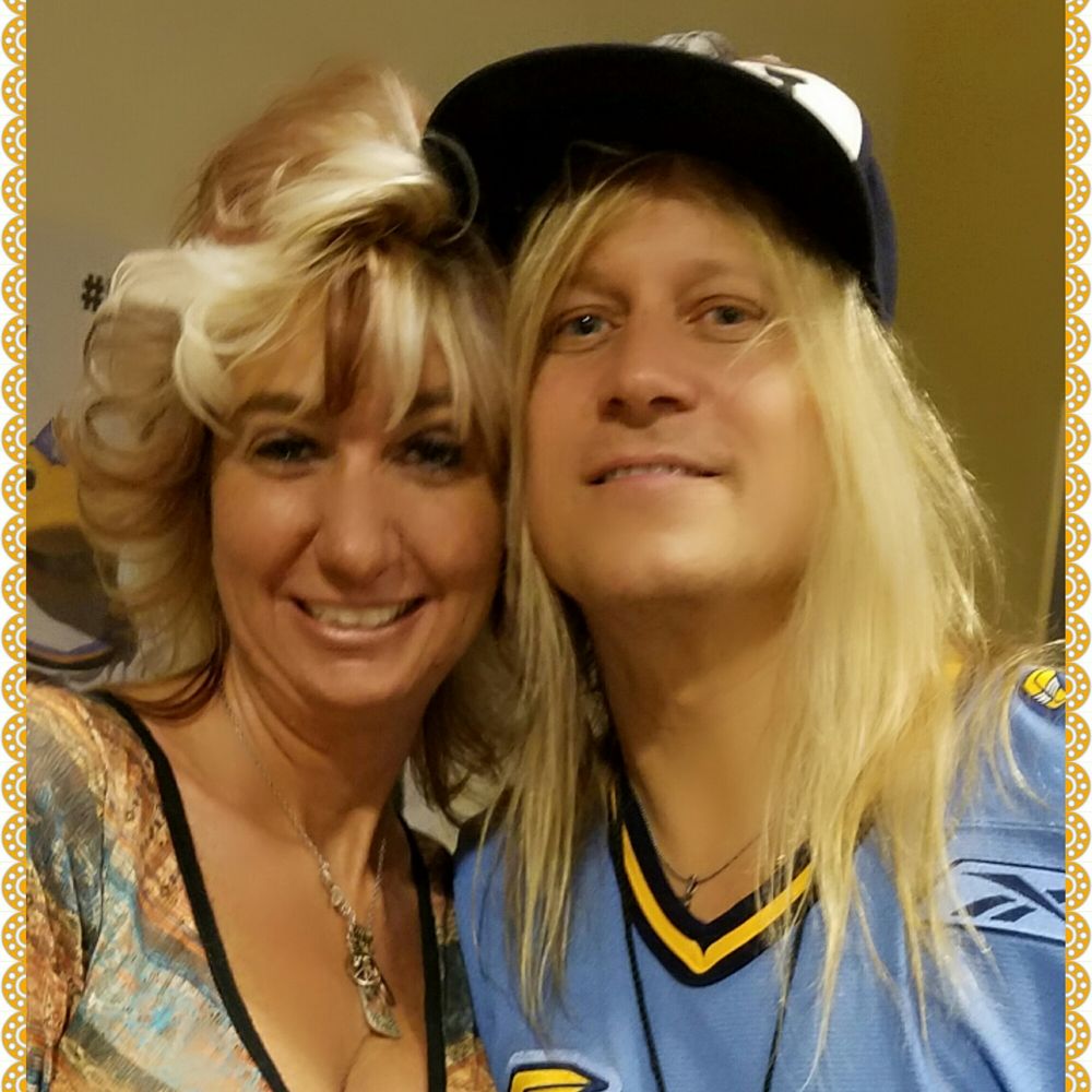 Huntington Center - Me and my buddy chris - Stadiums & Arenas Near Me - Toledo, Ohio