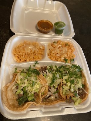 Los Tacos by null