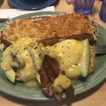 Biscuits Cafe - Avocado Benedict add bacon! yum!! - Cafes Near Me - Surprise, Arizona Biscuits Cafe - Avocado Benedict add bacon! yum!! - Cafes Near Me - Surprise, Arizona