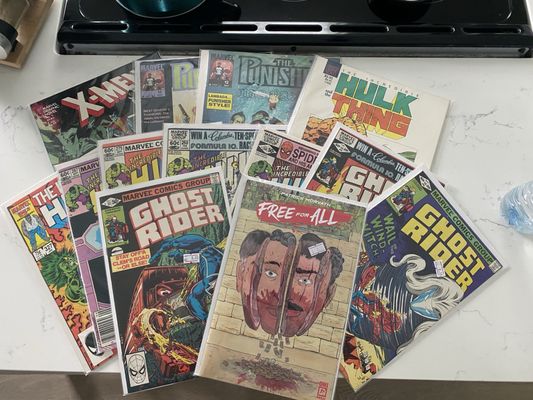 Lone Star Heroes: Comics & Toys - NASA