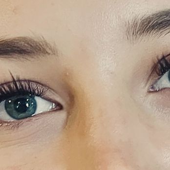Shes Back - Eyelash Service Near Me - Hammond, Indiana