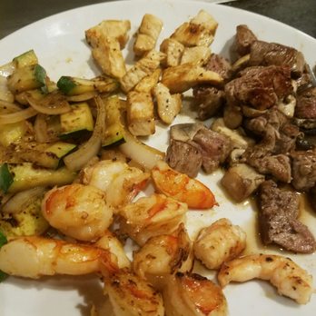 Benihana - Encino - Shrimp, steak, chicken and veggies - Sushi Bars Near Me - Encino, California