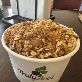 Truly Acai - Classic Bowl - Acai Bowls Near Me - Culver City, California Truly Acai - Classic Bowl - Acai Bowls Near Me - Culver City, California
