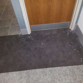 Radisson Hotel Corning - Seriously, there was a crew outside my $200 a night door doing work and the hotel didn't vacuum it?!? - Hotels Near Me - Corning, New York