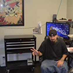 Champaign Tattoo - RayAllen hard at work @ Champaign Tattoo Shops