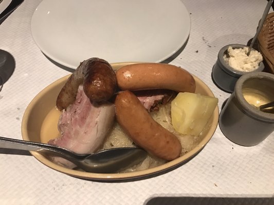 Restaurant Au Pont Corbeau by null
