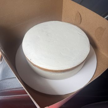 Beverly's Bakery - It looks way bigger here than what it really is, def didn't serve 17, was undersized - Bakeries Near Me - Fullerton, California