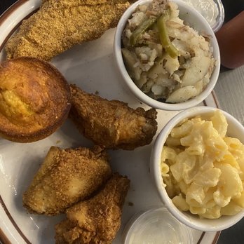 Mountain West Eatery - Chicken wing & Catfish lunch with 2 sides - American Near Me - Las Vegas, Nevada Mountain West Eatery - Chicken wing & Catfish lunch with 2 sides - American Near Me - Las Vegas, Nevada