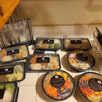 My Healthy Penguin - The 5 meals, 3 nourish bowls and 2 kids meals - Food Delivery Services Near Me - Rancho Cucamonga, California