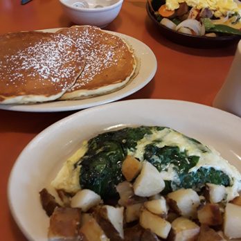 Side Street Diner - Whole grain pancakes and and egg white omelette.....uh...with spinach and feta. Delicious. - Diners Near Me - Grosse Pointe, Michigan Side Street Diner - Whole grain pancakes and and egg white omelette.....uh...with spinach and feta. Delicious. - Diners Near Me - Grosse Pointe, Michigan