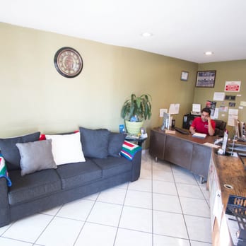 Felix Automotive - Spacious wating room - Auto Repair Near Me - San Bernardino, California Felix Automotive - Spacious wating room - Auto Repair Near Me - San Bernardino, California