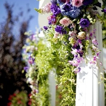 Anne Mendenhall Flowers - Florists Near Me Anne Mendenhall Flowers - Florists Near Me