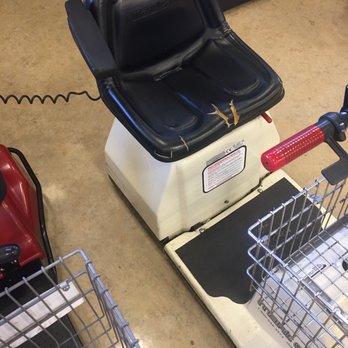 Pavilions - Condition of electric cart is deplorable! - Grocery Near Me - Thousand Oaks, California
