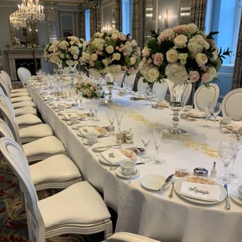 Memento Flowers - Stunning wedding arranged at the Lanesborough in London - Florists Near Me - London, XGL Memento Flowers - Stunning wedding arranged at the Lanesborough in London - Florists Near Me - London, XGL
