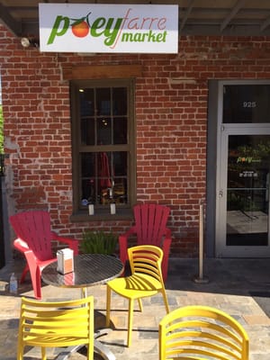 Nesbit’s Poeyfarre Street Market by null