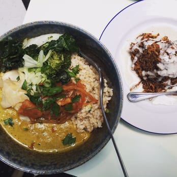 Le Botaniste - Rice bowl and apple volcano - Wine Bars Near Me - New York, New York Le Botaniste - Rice bowl and apple volcano - Wine Bars Near Me - New York, New York