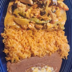 Coco's Taqueria - Chicken en crema
