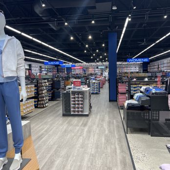 SKECHERS Warehouse Outlet - Shoe Stores Near Me - Rio Grande, New Jersey SKECHERS Warehouse Outlet - Shoe Stores Near Me - Rio Grande, New Jersey
